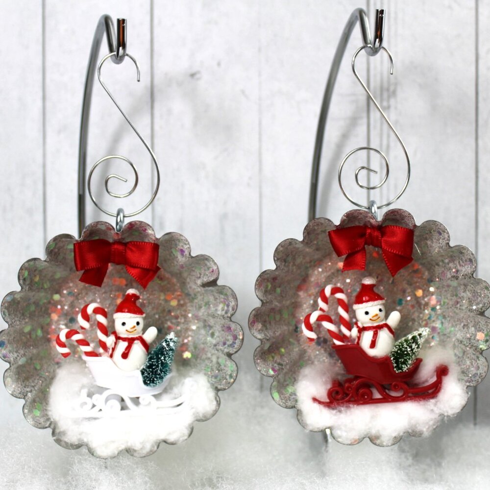 Vintage Snowman Sleigh Christmas Ornaments: Red White Retro Tart Tin Pair